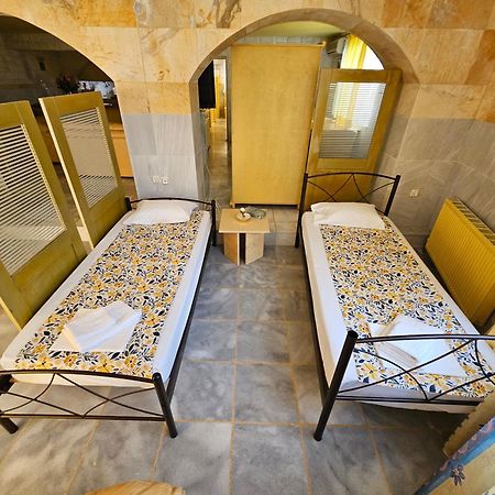 גאיוס Paco'S Resort Holiday Flats מראה חיצוני תמונה