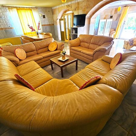 גאיוס Paco'S Resort Holiday Flats מראה חיצוני תמונה