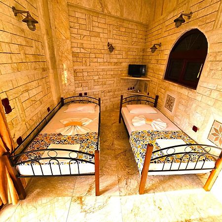 גאיוס Paco'S Resort Holiday Flats מראה חיצוני תמונה