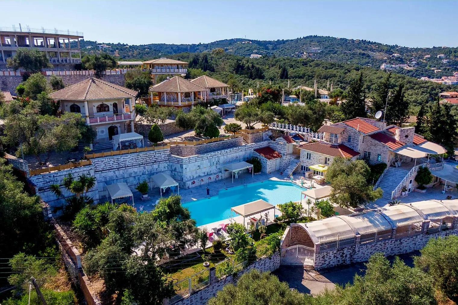 גאיוס Paco'S Resort Holiday Flats מראה חיצוני תמונה