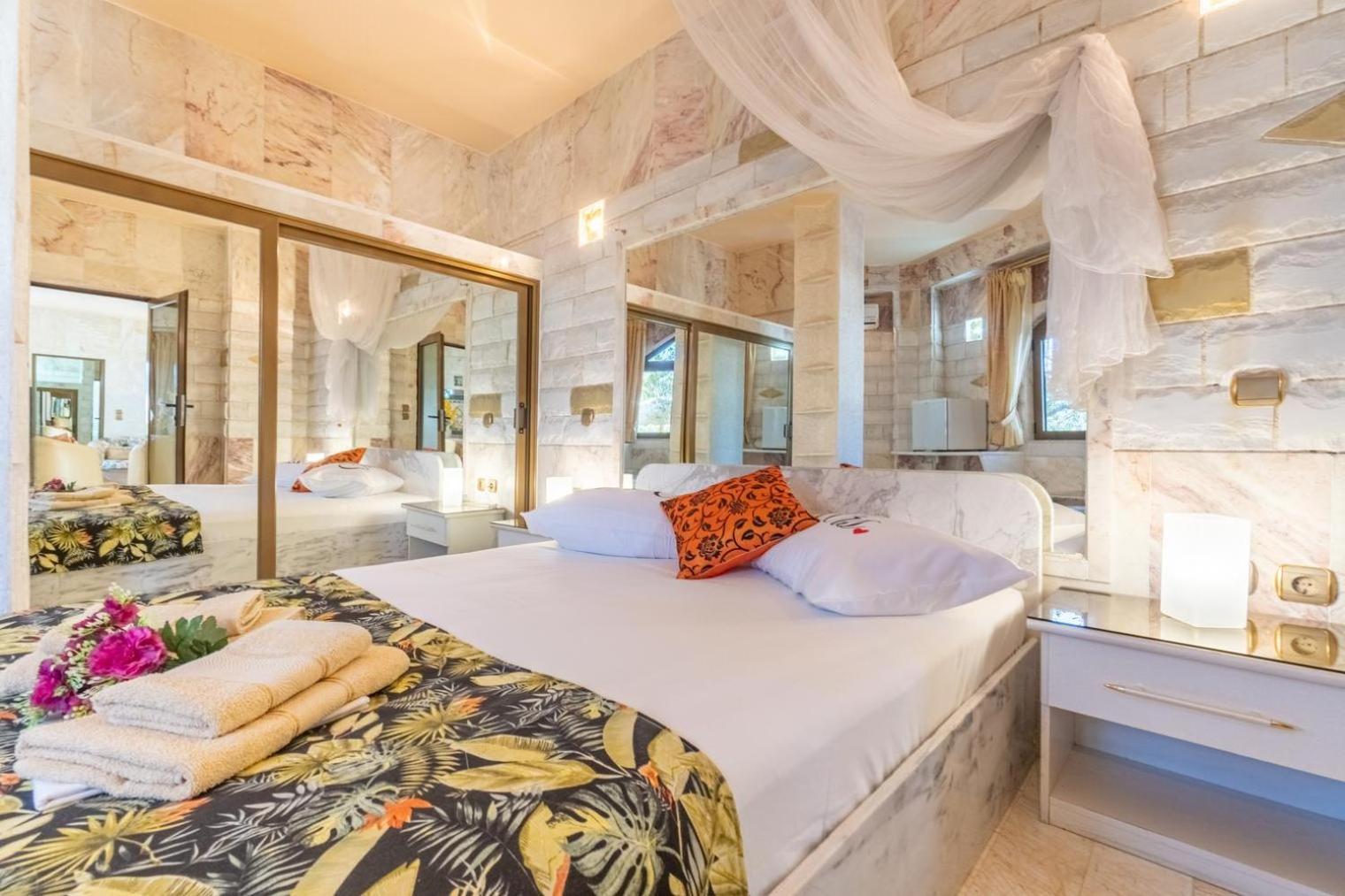 גאיוס Paco'S Resort Holiday Flats מראה חיצוני תמונה